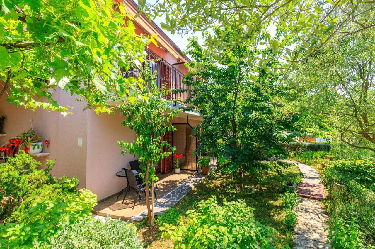 Lavanda Apartment *