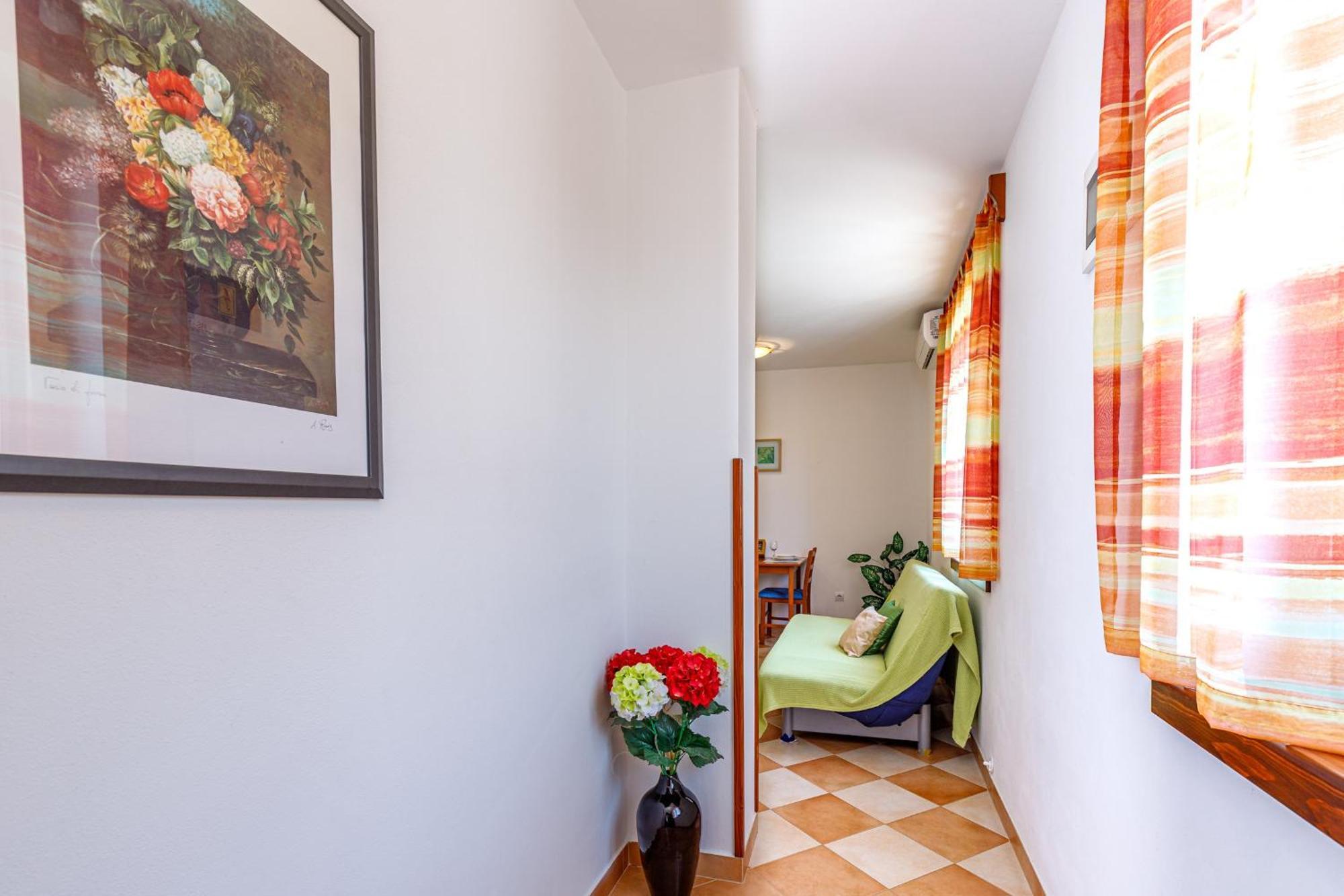Lavanda Apartment *